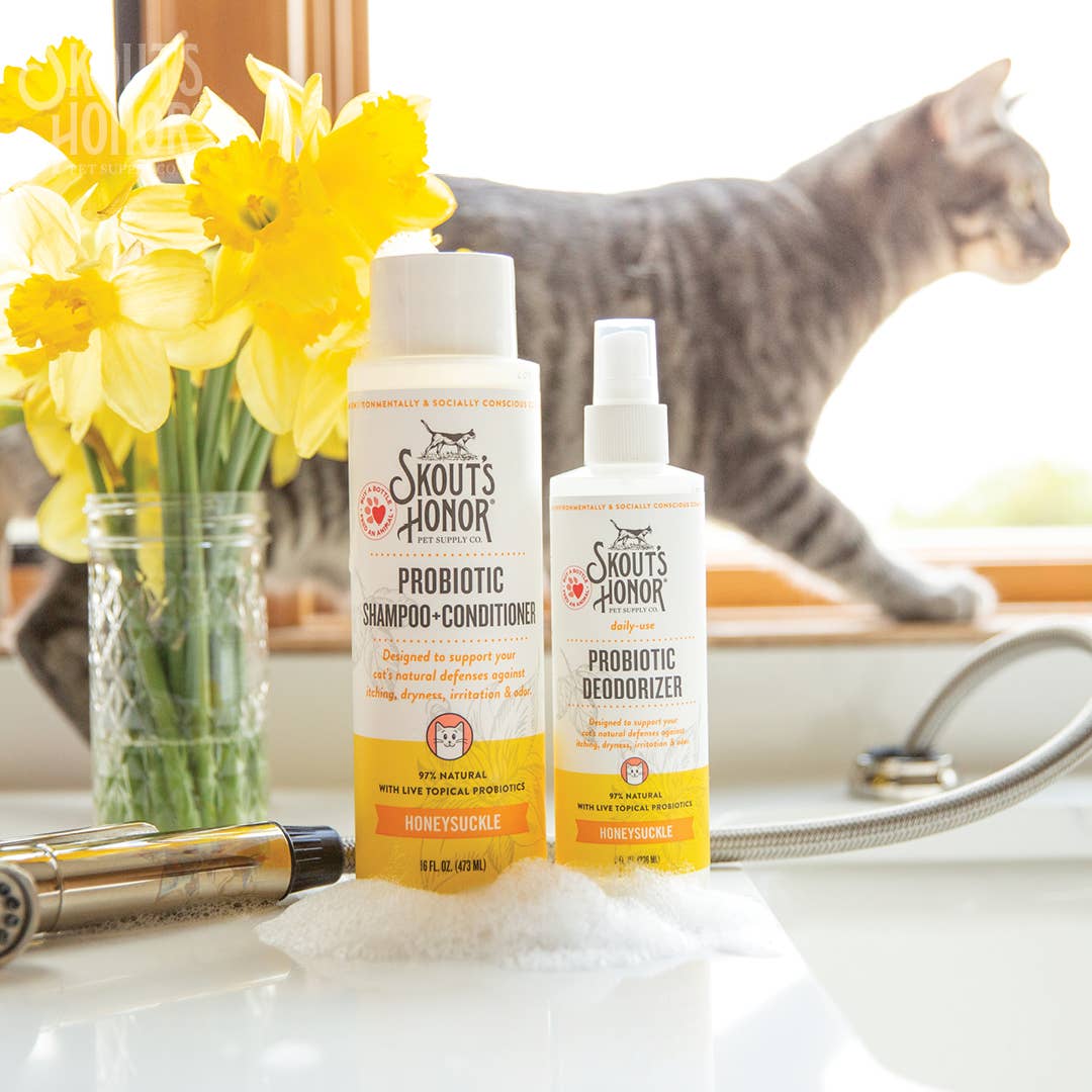 Skout's Honor Cat Shampoo Conditioner Honeysuckle 16oz