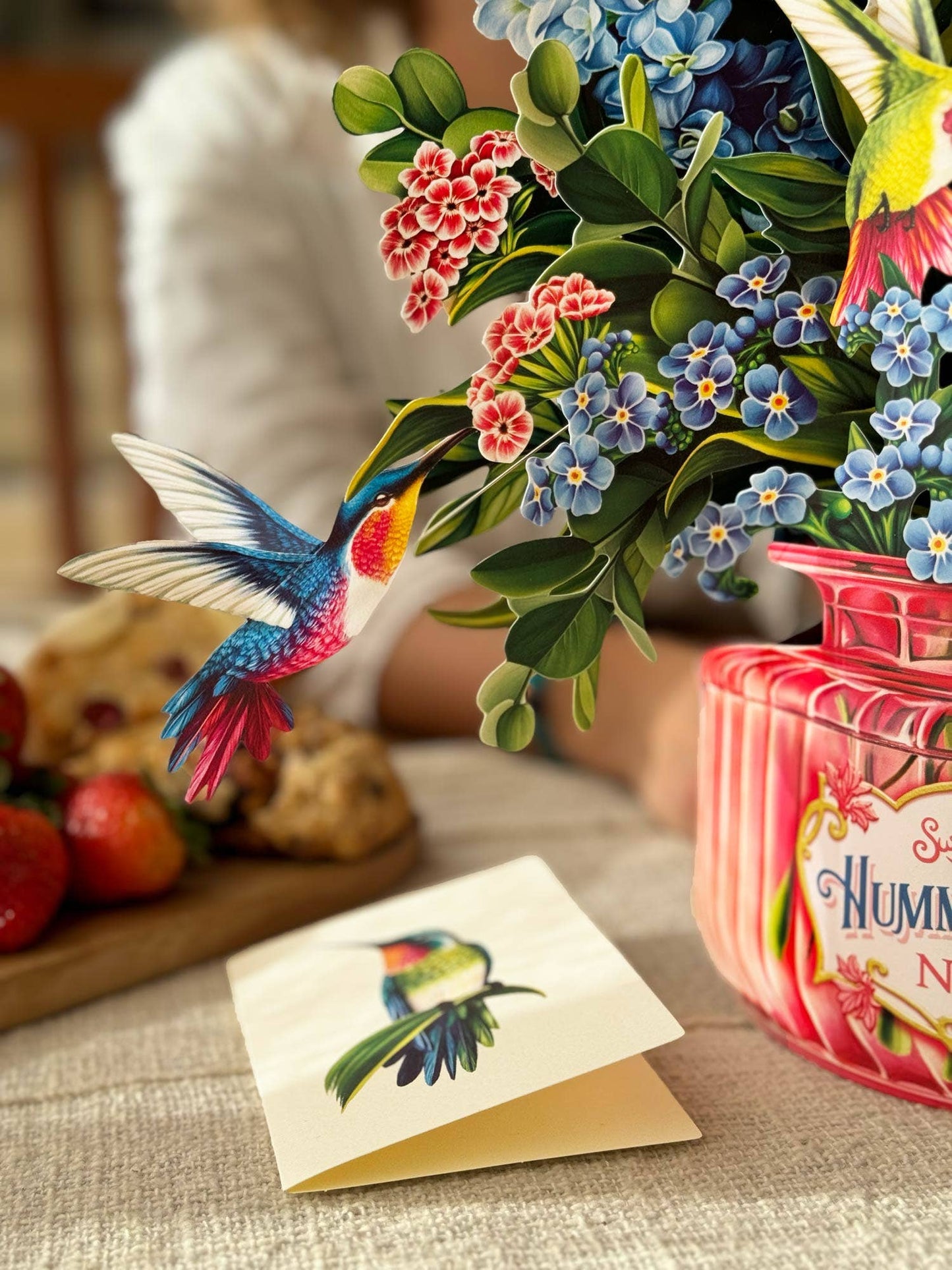 Hummingbird Oasis (1 Pop-up Greeting Card)