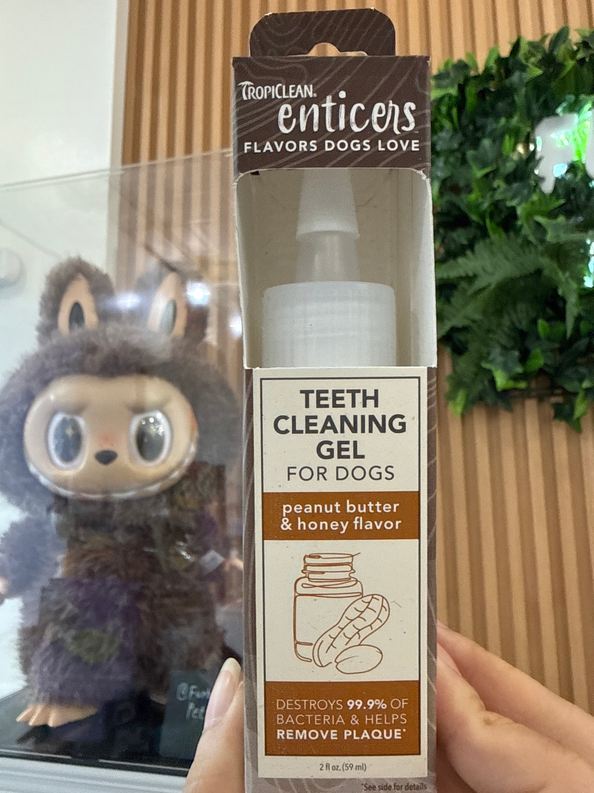 Tropiclean Dog Enticers Teeth Cleaning Gel, Peanut Butter and Honey Flavor, 2oz