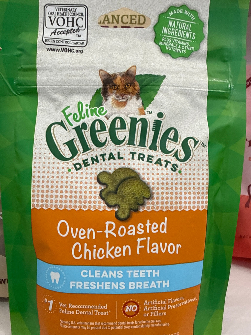 Greenies Feline Oven Roasted Chicken Flavor Adult Natural Dental Cat Treats 2.1 oz