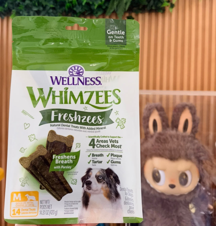 Whimzees Freshzees Medium Dental Dog Treats, 14.81-oz bag, 14 count for Medium Dogs 25-40Lbs