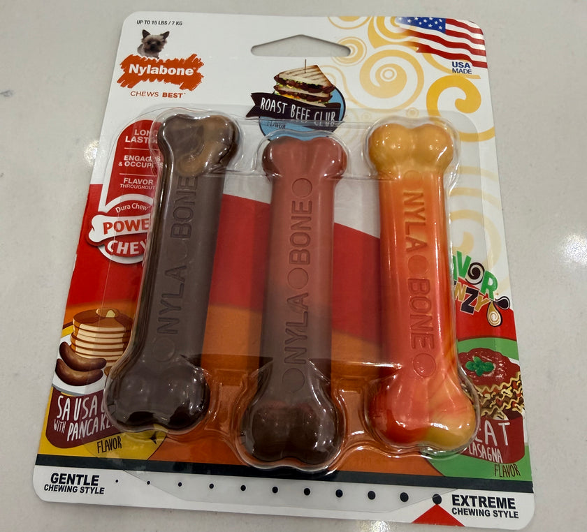Nylabone Power Chew Extreme Chewing Style Roast Beef Club Flavor for Dogs up to 15 pounds