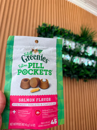 Greenies Feline Pill Pockets Salmon Flavor - 45 ct - fits most tablets and capsules