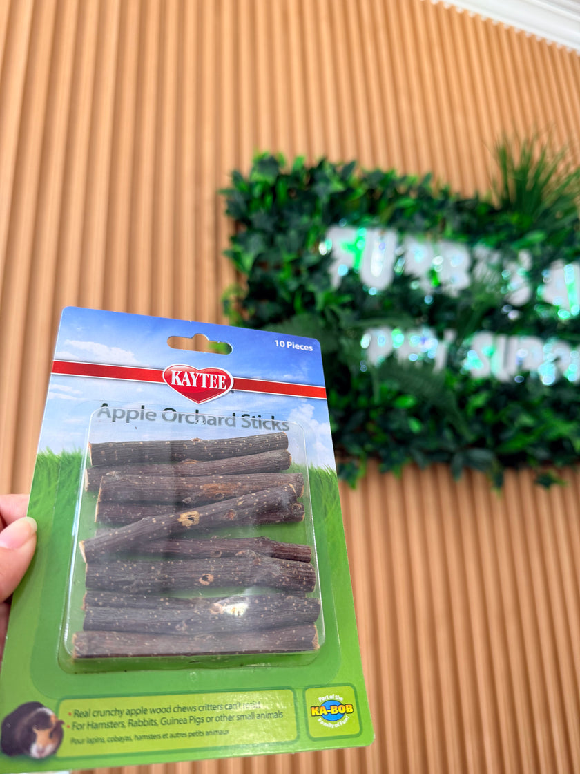 Kaytee Apple Orchard Sticks 10 Pieces