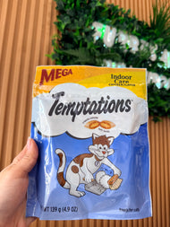 Temptations Indoor Care Chicken treats for cats