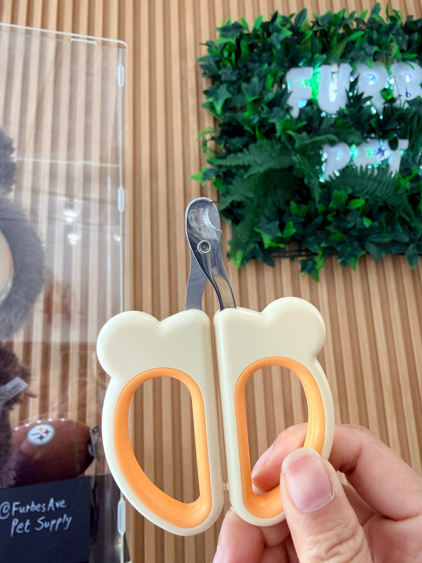 Bear-shaped pet nail trimmer